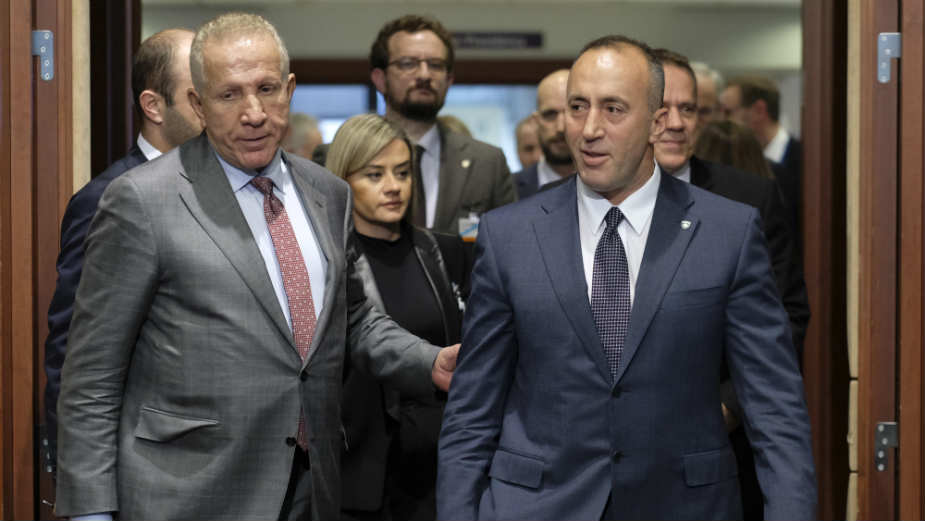 Diplomate: Haradinaj veruje samo Britancima 1