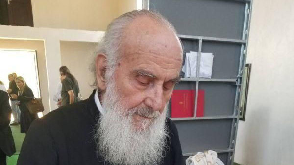 Patrijarh "sprečio" pretres 1