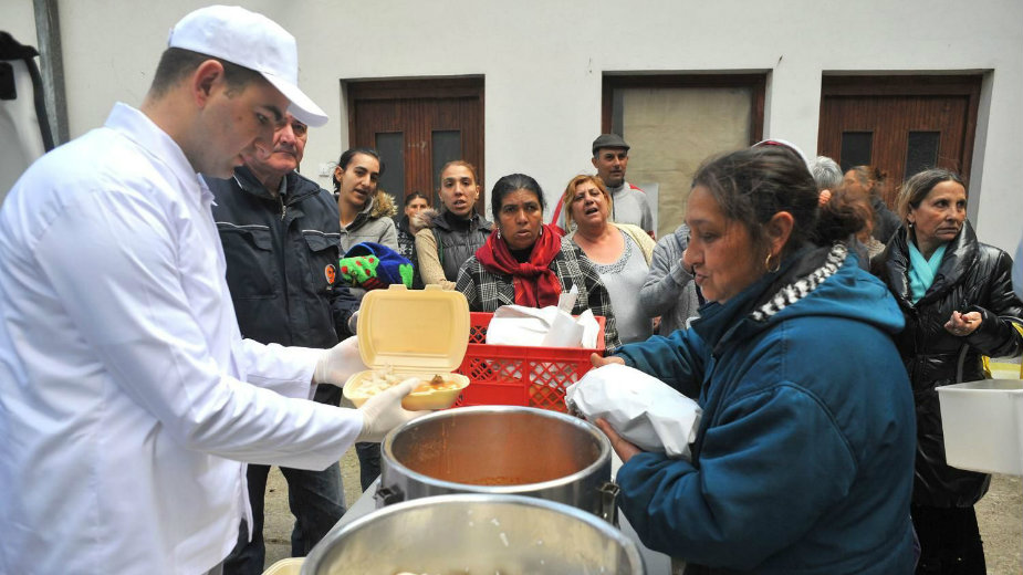 Socijalne karte odložene za još godinu dana 1
