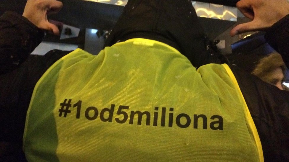 Drugi protest „Stop kravim košuljama“: Koji su zahtevi demonstranata 4 protest Stop krvavim košuljama u Beogradu