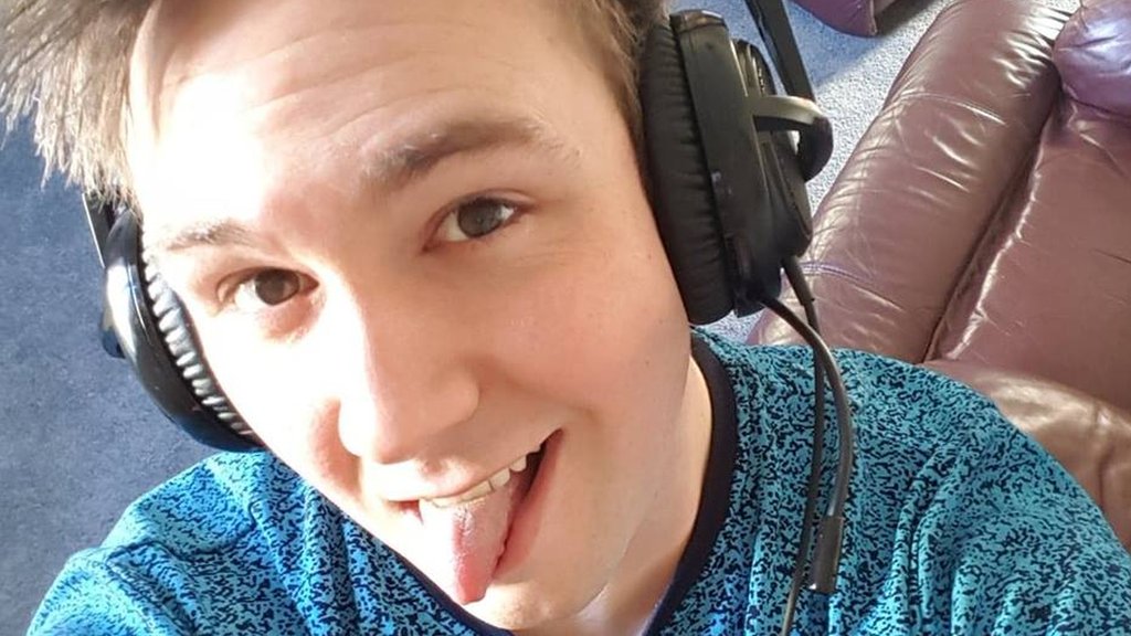 Kako je provesti božićne praznike u igri Vorkraft 5 Džozef Moriz