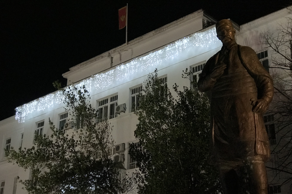 Okićena Podgorica: Prvi praznični „Pazar" 6 Podgorica, 20. decembar 2018.