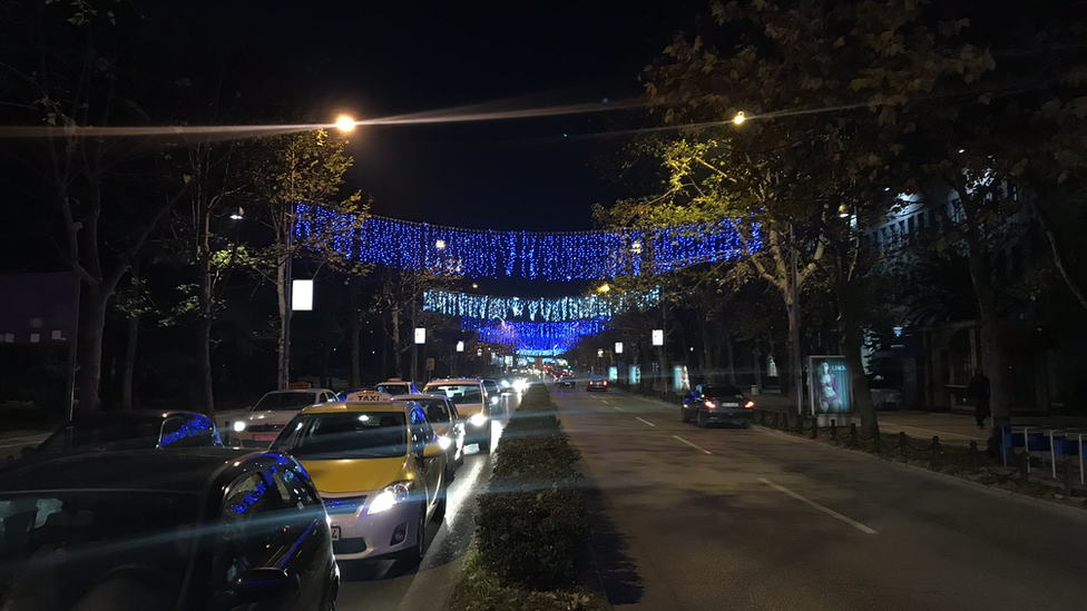 Okićena Podgorica: Prvi praznični „Pazar" 9 Podgorica, 20. decembar 2018.