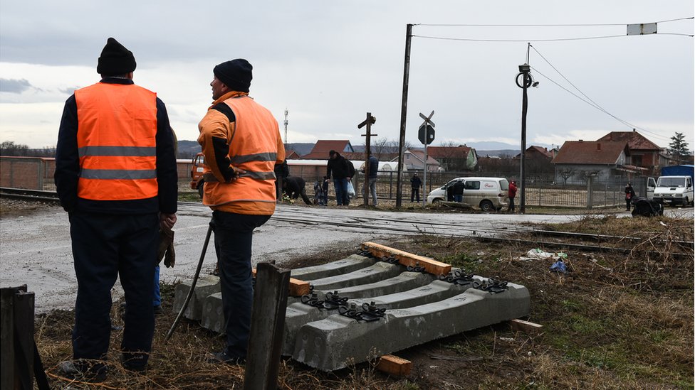 Postavljanje rampe na pružnom prelazu