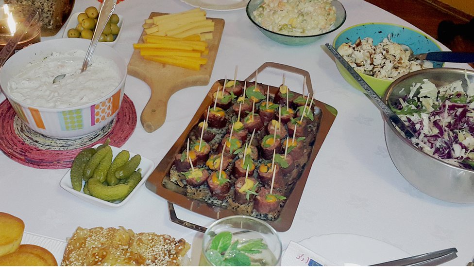 Novogodišnja trpeza