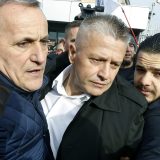 Tekbir svuda, svuda oko nas 12