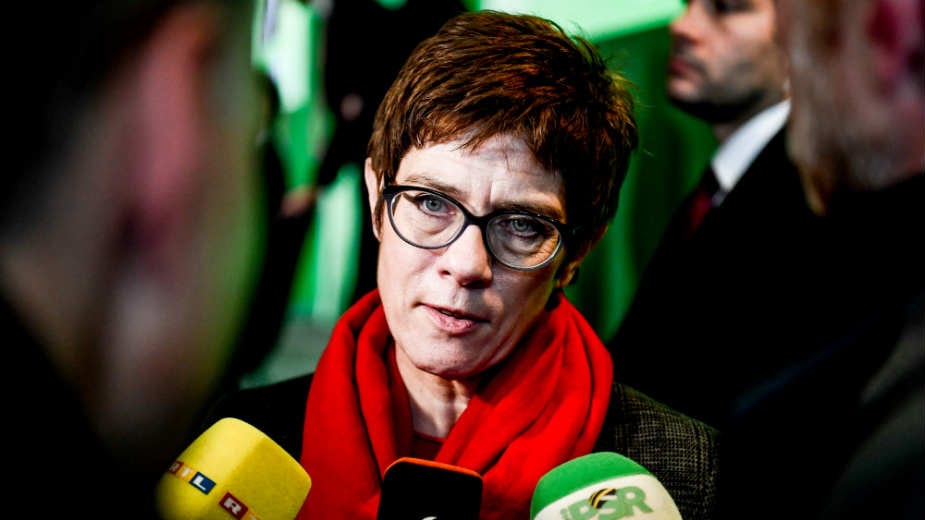 Merkelova ima svoju naslednicu 1