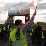 Delimična kapitulacija Makrona 1