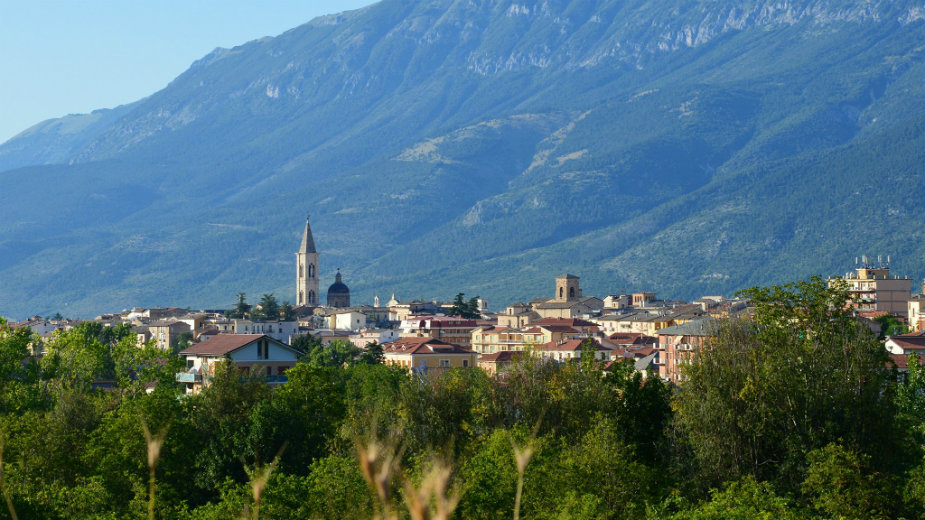 Sulmona: Na pola puta 1 Sulmona: Na pola puta 1