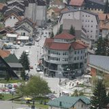 Na Zlataru rasprodati novogodišnji aranžmani 5