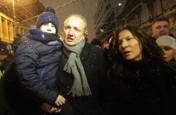 Drugi protest "Stop krvavim košuljama" masovniji od prvog (FOTO, VIDEO) 7