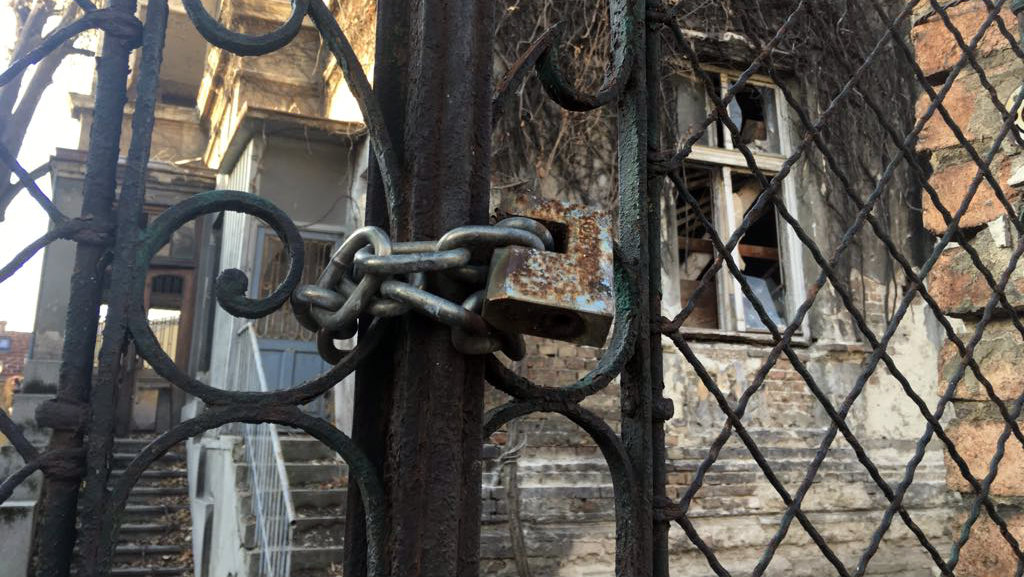 Jovanović: Vlada Srbije dva i po meseca ne donosi odluku o zaštiti Krunske ulice 1