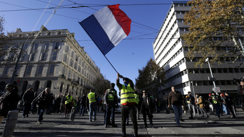 Danas nastavak protesta Žutih prsluka u Francuskoj 1