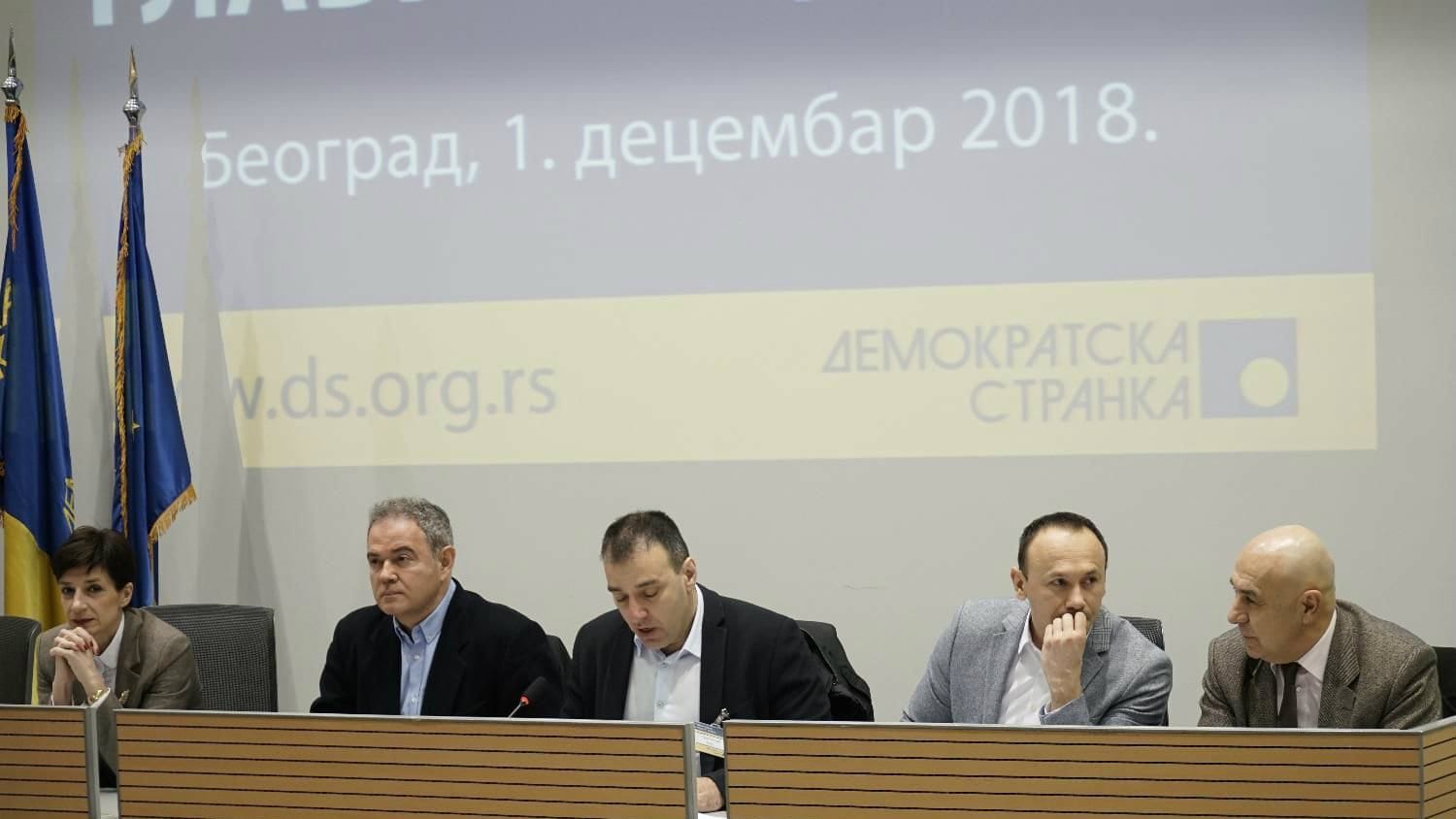 Lutovac: Razbijena Borkova glava je kap koja je prelila čašu 1