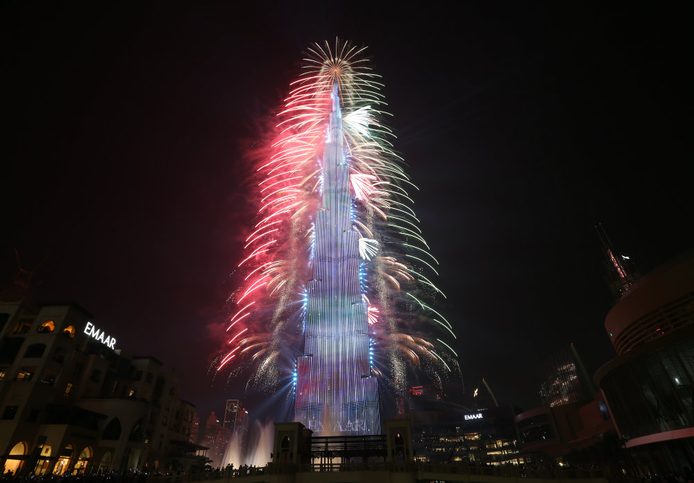 Nova godina u Dubaiju dočekana uz vatromet s Burdž Kalife 1