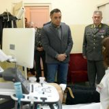 Vulin: U vojnim medicinskim ustanovama pregledano oko 600.000 ljudi 2