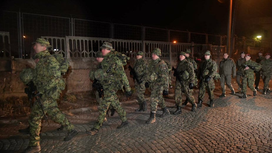 Vulin: Visoka obučenost i posvećenost pripadnika 63. padobranskog bataljona 1