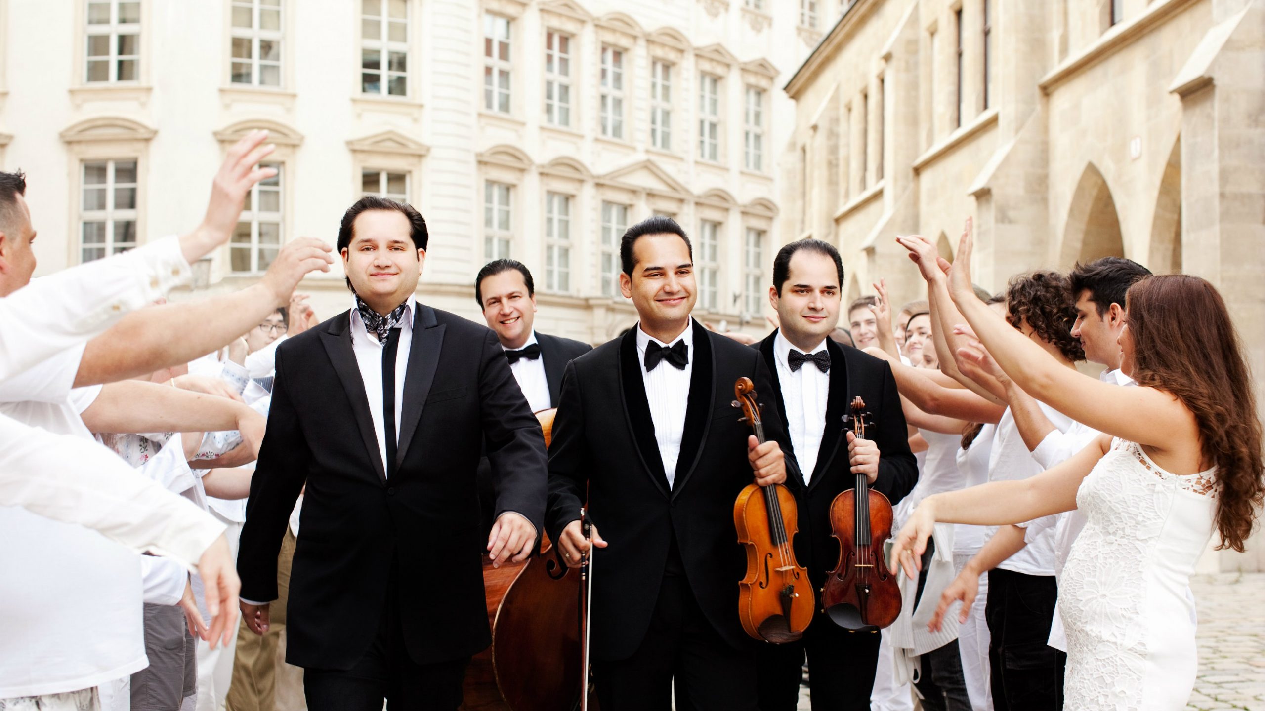 Novogodišnji gala koncert u Srpskom narodnom pozorištu 30. decembra 1