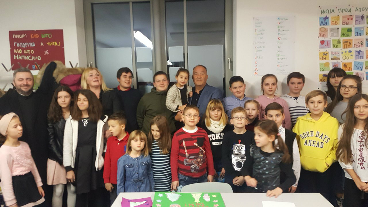 Oko 120 srpskih đaka u Minhenu počelo da uči na maternjem jeziku 1