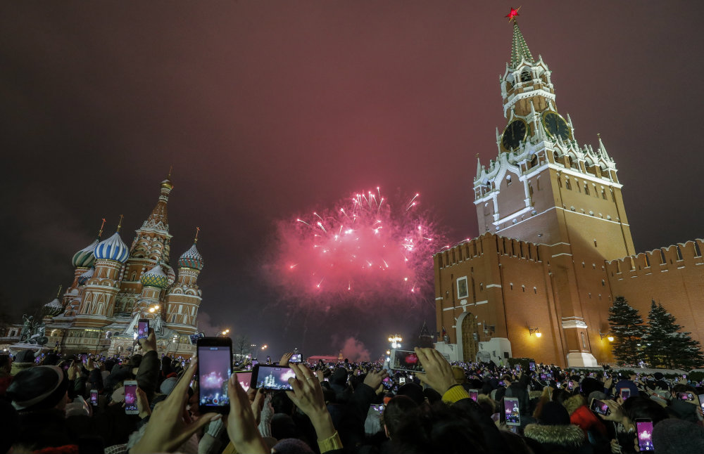 Vatrometi obeležili početak Nove godine u svetu (FOTO) 8