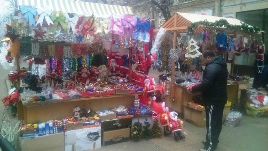 U susret Deda Mrazu i Božić Bati na Starom Korzu 1