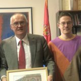 "Ne davimo Beograd" uručilo priznanje za rad Rodoljubu Šabiću 15