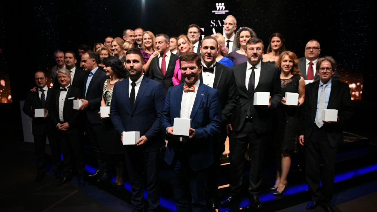 Dejan Turk, generalni direktor Vip mobile, Menadžer godine 1