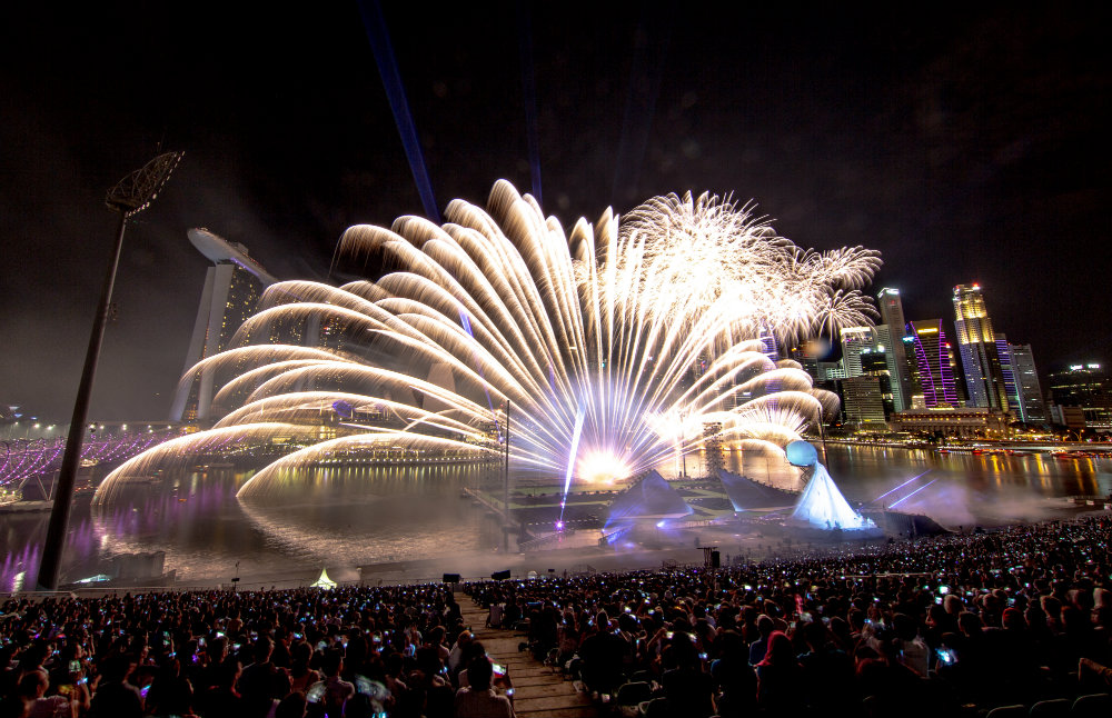 Vatrometi obeležili početak Nove godine u svetu (FOTO) 16
