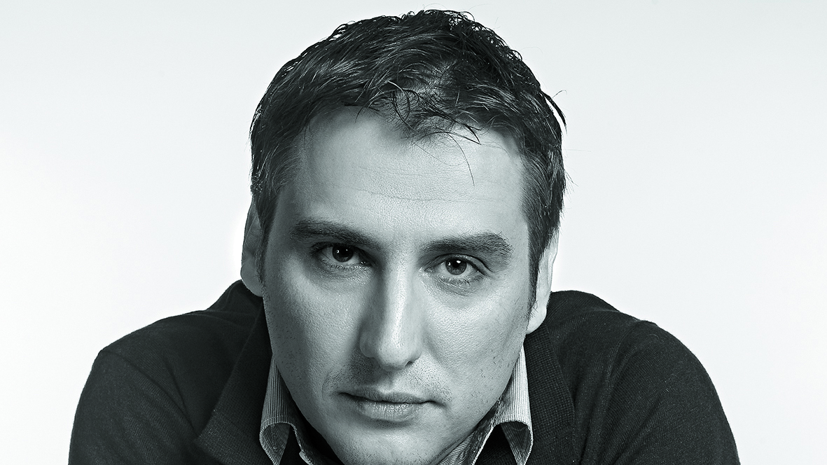 Urednik Nedeljnika će novac od nagrade uplatiti napadnutom kolegi iz Vrčina 1