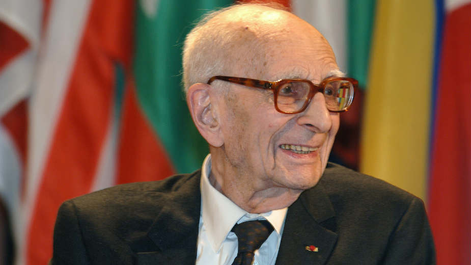 Deda Mraz - pravo modernog čoveka da bude paganin 1