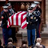 Ispraćaj Džordža Buša starijeg 2