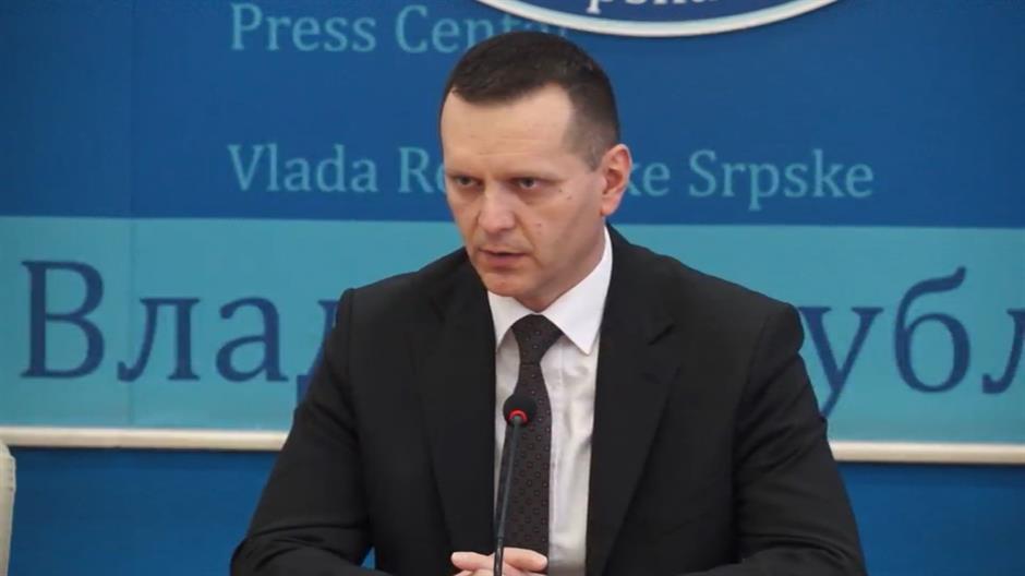 Ministar Lukač pisao ambasadama, traži podršku za akcije policije u RS 1
