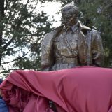 Podgorica na Dan oslobođenja otkrila spomenik i odala počast Titu 10