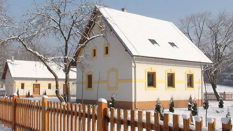 "Čardak" za mlade 1