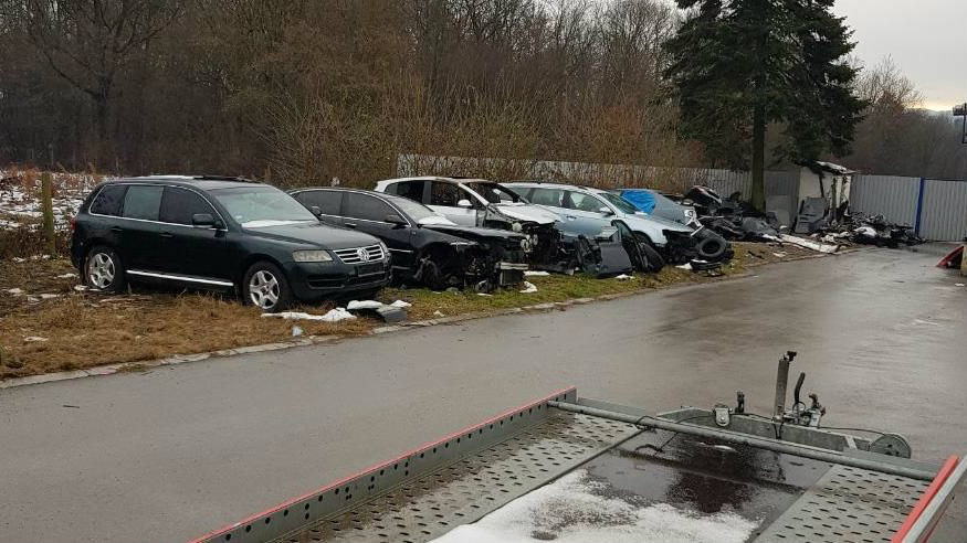 Uhapšeno 11 osoba zbog krađe više od 50 automobila 1