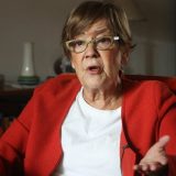 Pešić: Zamrznuti konflikt na Kosovu sprečava Srbiju da napreduje 13