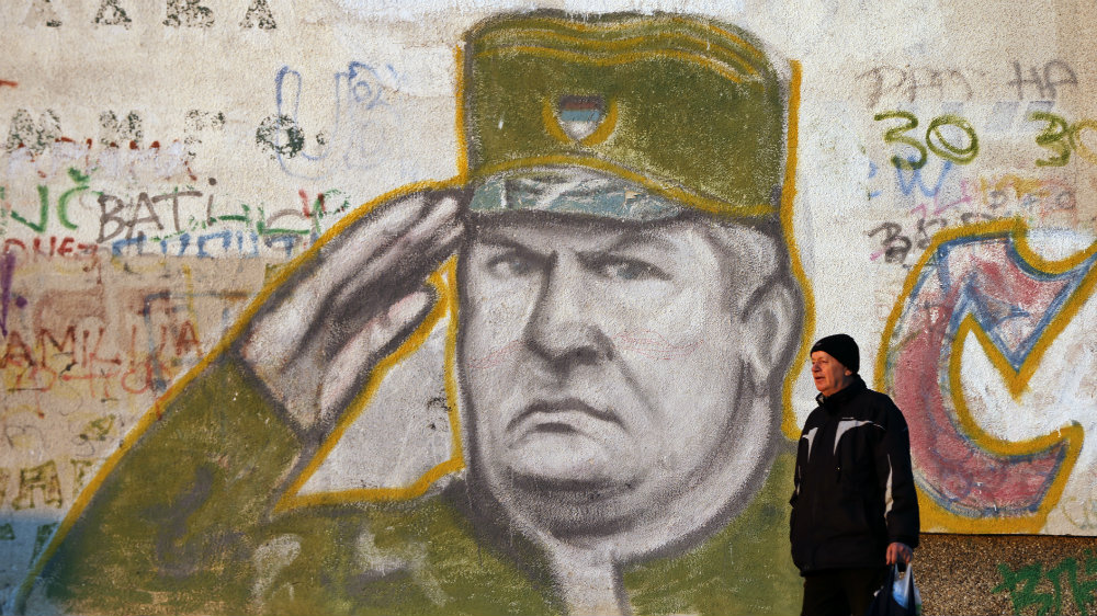 Grafiti sa likom Ratka Mladića u Baru 1