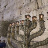 Jevreji slave Hanuku: Šta simbolizuje ovaj praznik i kakvi su običaji? 8
