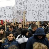 "Štrajk glađu ako se nastavi uvođenje taksi od 100 odsto" 6