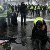 Šteta u Parizu do četiri miliona evra 2