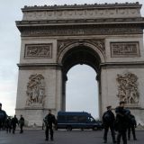 Koncert Boba Sinklera u ponedeljak na vrhu Trijumfalne kapije u Parizu 2