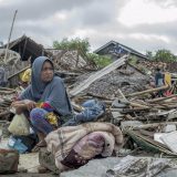 Broj žrtava cunamija u Indoneziji porastao na 429 11