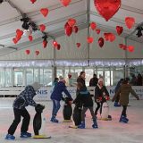 Besplatno klizanje za đake na klizalištu Ledena šuma u Novom Sadu 3