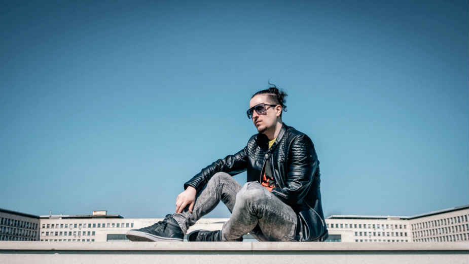 Možda će ljudi kroz smeh početi malo manje da se plaše 1