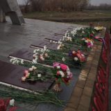 Delegacija Srbije odala počast poginulim srpskim pilotima u Jermeniji 4