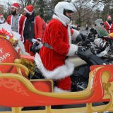 Moto Deda Mrazovi i ove godine nosili poklone za decu iz Sremčice 4