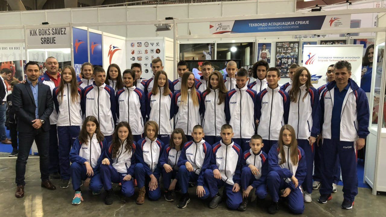 U Srbiju se vraćaju sa dve srebrne i pet bronzanih medalja u tekvondou 1 U Srbiju se vraćaju sa dve srebrne i pet bronzanih medalja u tekvondou 1