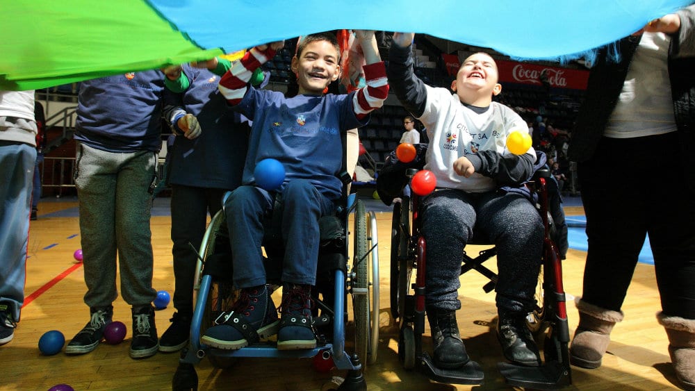 Više stotina dece sa smetnjama u razvoju na "Igrama bez granica" 1