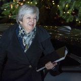 Terezi Mej izglasano poverenje 13