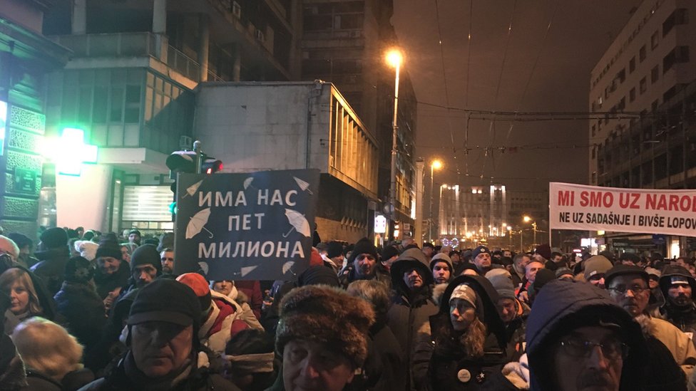 „Jedan od pet miliona“ šesti put - Protest održan i u Gornjem Milanovcu 2 protest beograd